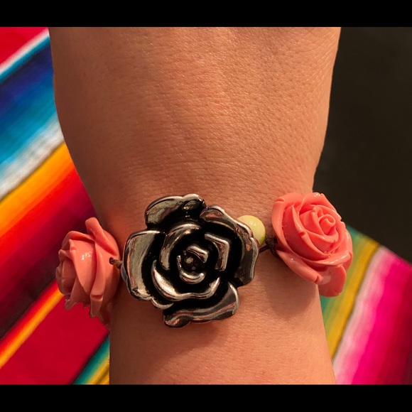 Rose and Turquoise Leather Bracelet - Picture 2 of 2